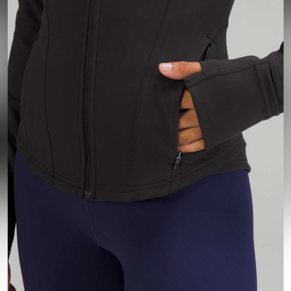 Lululemon InStill Jacket - Picture 4 of 11